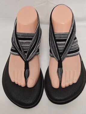 Sanuk Sling Back Stretch Knit Fabric Sandals Flip Flops Thongs Cushioned Insole